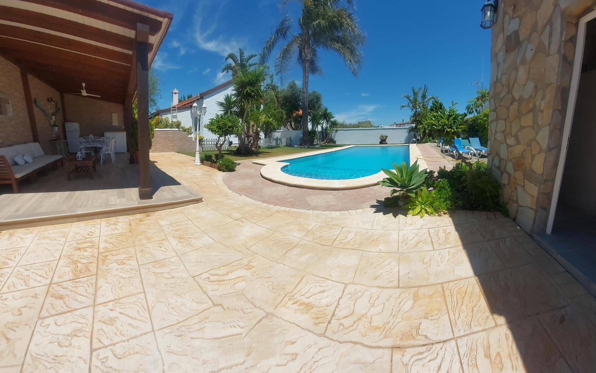 Chalet La Huerta Con Piscina Y Wifi Conil de la Frontera Kültér fotó