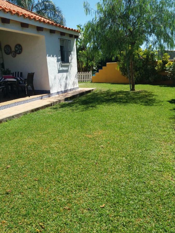 Chalet La Huerta Con Piscina Y Wifi Conil de la Frontera Kültér fotó