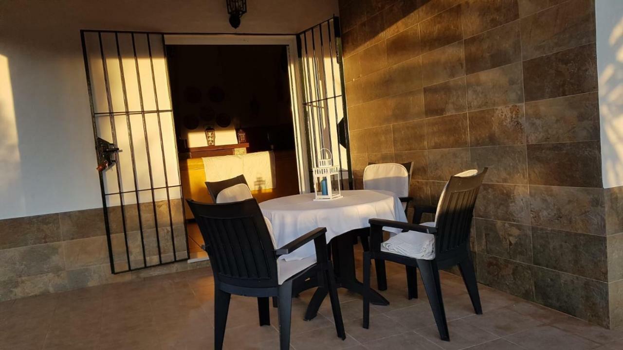 Chalet La Huerta Con Piscina Y Wifi Conil de la Frontera Kültér fotó
