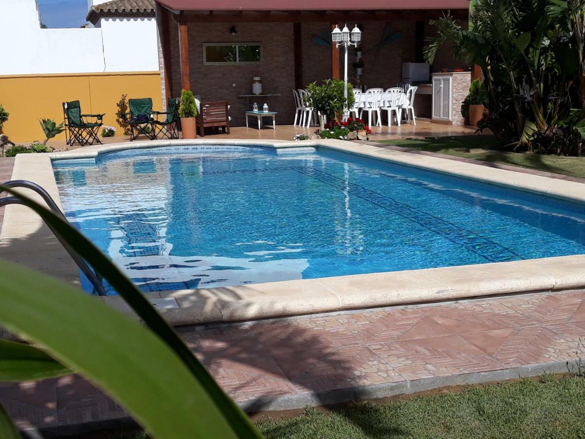 Chalet La Huerta Con Piscina Y Wifi Conil de la Frontera Kültér fotó
